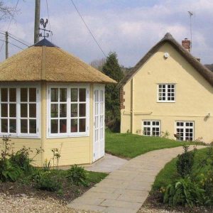 Make An Extra Garden Room At Any Time Of Year