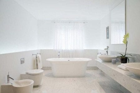 How To Keep Your Bathroom Mould Free